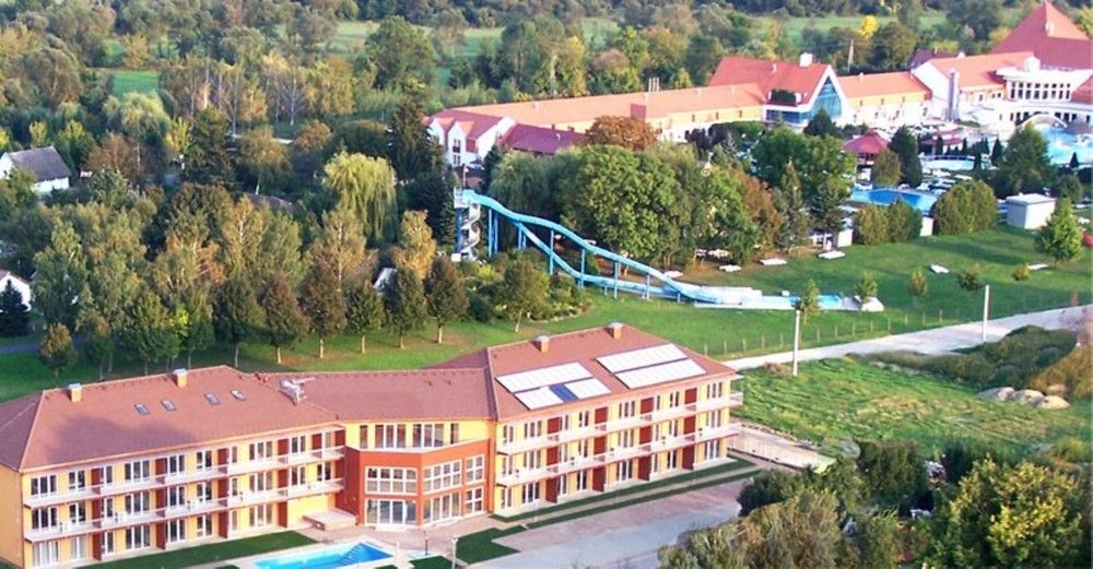 Kehida Family Resort Kehidakustany Bagian luar foto
